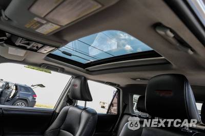 2019 Toyota 4Runner TRD Off-Road Premium - zdjęcie 5 z 50 - miniatura