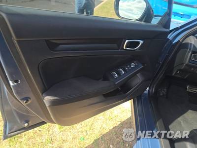 2025 Honda Civic Sedan Sport - zdjęcie 9 z 17 - miniatura