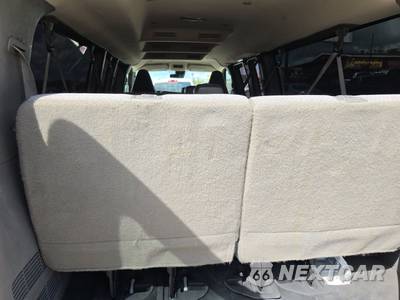 2019 Chevrolet Express 3500 Passenger Van LT 1LT 155.0" WB - zdjęcie 15 z 17 - miniatura