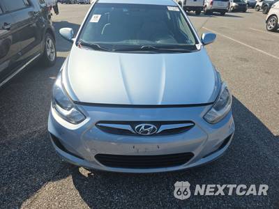 2014 Hyundai Accent GS Hatchback - zdjęcie 2 z 17 - miniatura