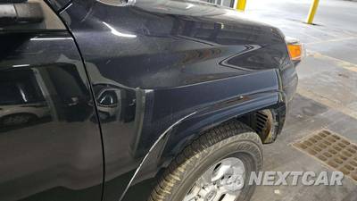 2024 Toyota 4Runner SR5 - zdjęcie 26 z 31 - miniatura