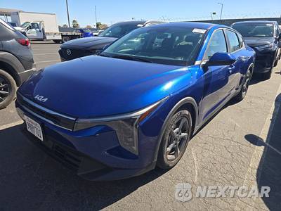 2025 Kia K4 LXS - zdjęcie 1 z 41 - miniatura