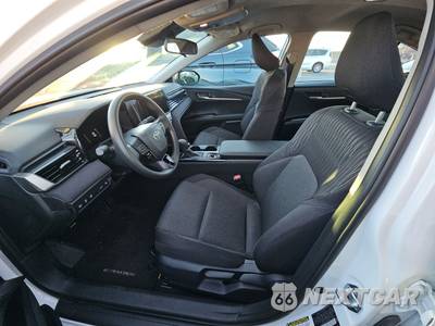 2026 Toyota Camry LE - zdjęcie 7 z 26 - miniatura