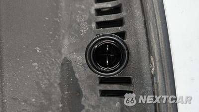 2026 Toyota Camry LE - zdjęcie 19 z 26 - miniatura