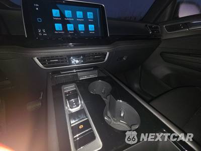 2025 Volkswagen Atlas Cross Sport 2.0T SE w/Technology - zdjęcie 11 z 26 - miniatura