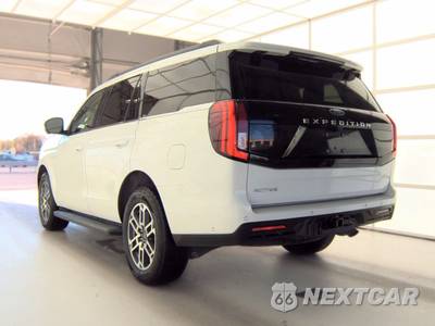 2025 Ford Expedition Active - zdjęcie 6 z 29 - miniatura