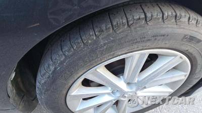 2014 Toyota Camry XLE - zdjęcie 22 z 28 - miniatura