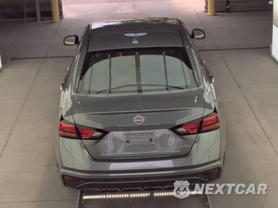 2025 Nissan Altima SV - zdjęcie 5 z 35 - miniatura