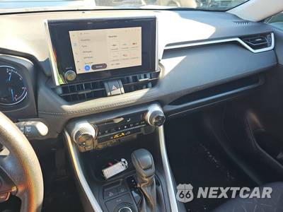 2025 Toyota RAV4 Hybrid XLE - zdjęcie 11 z 48 - miniatura