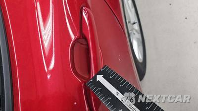 2025 Toyota Camry LE - zdjęcie 35 z 43 - miniatura