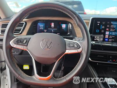 2025 Volkswagen Atlas 2.0T SE w/Technology - zdjęcie 10 z 24 - miniatura