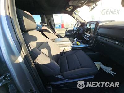 2023 Ford F-150 XLT Crew Cab Extra Short Bed - zdjęcie 8 z 29 - miniatura