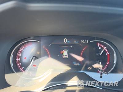 2025 Toyota RAV4 LE - zdjęcie 12 z 26 - miniatura