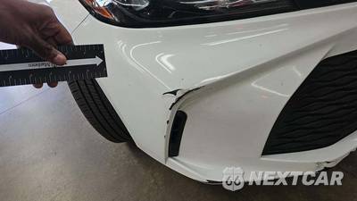 2025 Toyota Camry LE - zdjęcie 26 z 29 - miniatura