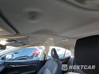 2025 Toyota Camry LE - zdjęcie 18 z 29 - miniatura