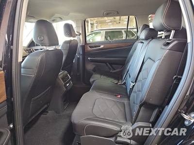 2025 Volkswagen Atlas 2.0T SE w/Technology - zdjęcie 13 z 33 - miniatura