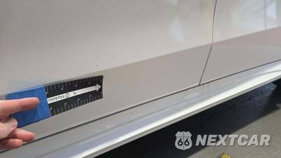 2014 Mercedes-Benz E 350 Sedan - zdjęcie 24 z 28 - miniatura