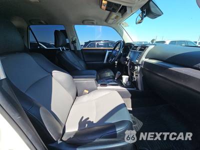 2021 Toyota 4Runner SR5 Premium - zdjęcie 8 z 38 - miniatura