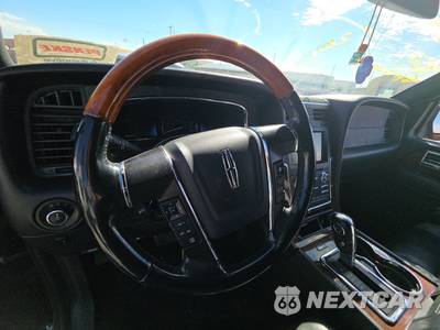 2015 Lincoln Navigator L - zdjęcie 10 z 50 - miniatura