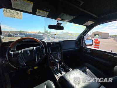 2015 Lincoln Navigator L - zdjęcie 11 z 50 - miniatura