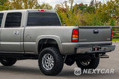 2007 GMC Sierra 2500HD Classic SLT Crew Cab Medium Bed 4SA - zdjęcie 12 z 50 - miniatura