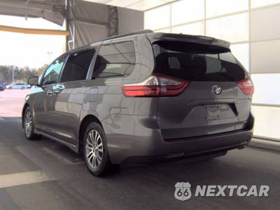 2018 Toyota Sienna XLE 8-Passenger 119.3" WB - zdjęcie 6 z 46 - miniatura
