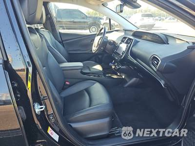 2022 Toyota Prius XLE - zdjęcie 8 z 20 - miniatura