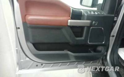 2022 Ford Super Duty F-350 Platinum Crew Cab Long Bed DRW - zdjęcie 13 z 41 - miniatura