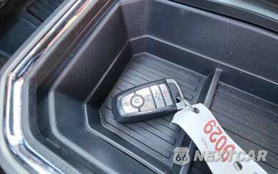 2022 Ford Super Duty F-350 Platinum Crew Cab Long Bed DRW - zdjęcie 16 z 41 - miniatura