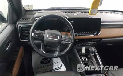 2025 GMC Canyon AT4 Crew Cab Medium Bed 4SG - zdjęcie 11 z 34 - miniatura