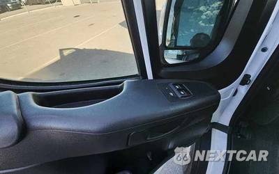 2025 Ram ProMaster 2500 Cargo Van Tradesman w/Passenger Seat Low Roof 136.0" WB - zdjęcie 13 z 25 - miniatura
