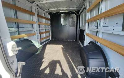 2025 Ram ProMaster 2500 Cargo Van Tradesman w/Passenger Seat Low Roof 136.0" WB - zdjęcie 7 z 24 - miniatura