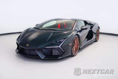 2025 Lamborghini Revuelto - zdjęcie 2 z 29 - miniatura