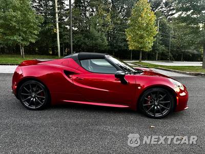2016 Alfa Romeo 4C Spider Convertible - zdjęcie 12 z 42 - miniatura