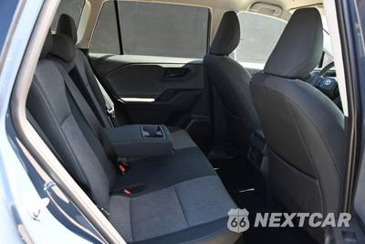 2026 Toyota RAV4 Hybrid LE - zdjęcie 19 z 22 - miniatura