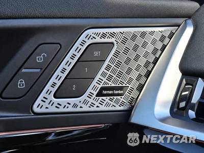 2024 BMW X1 Sports Activity Vehicle xDrive28i - zdjęcie 32 z 49 - miniatura