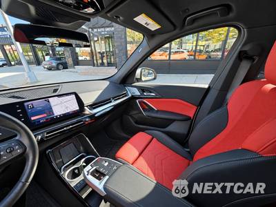 2024 BMW X1 Sports Activity Vehicle xDrive28i - zdjęcie 22 z 49 - miniatura