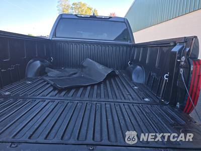 2023 Toyota Tundra SR5 Crew Cab Short Bed - zdjęcie 16 z 38 - miniatura