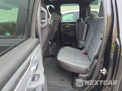 2023 Ram 1500 Big Horn Extended Cab Medium Bed - zdjęcie 13 z 28 - miniatura