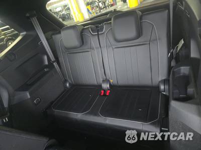 2022 Volkswagen Tiguan SE R-Line Black - zdjęcie 14 z 35 - miniatura