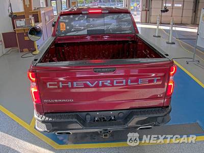 2022 Chevrolet Silverado 1500 LT Trail Boss Crew Cab Short Bed 2LT - zdjęcie 5 z 37 - miniatura