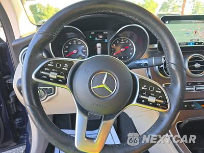2020 Mercedes-Benz GLC 300 4MATIC - zdjęcie 10 z 21 - miniatura
