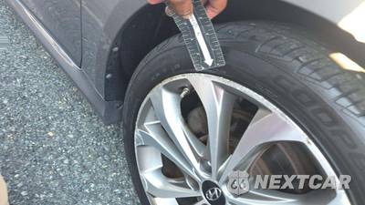 2014 Hyundai Sonata SE - zdjęcie 22 z 29 - miniatura