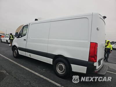 2019 Mercedes-Benz Sprinter 2500 Cargo Van Standard Roof 144.0" WB - zdjęcie 6 z 49 - miniatura