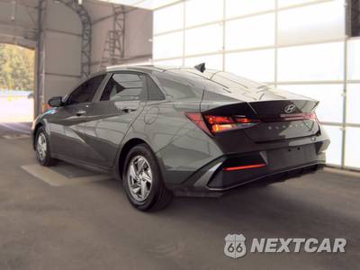 2025 Hyundai Elantra SE - zdjęcie 6 z 29 - miniatura