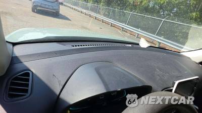 2026 Hyundai Venue SE - zdjęcie 19 z 50 - miniatura