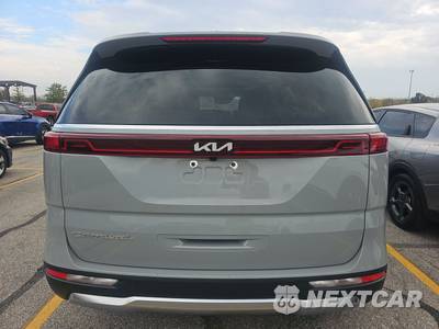 2022 Kia Carnival MPV LXS 121.7" WB - zdjęcie 5 z 41 - miniatura