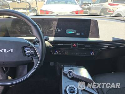 2023 Kia EV6 Light - zdjęcie 11 z 28 - miniatura
