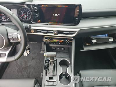 2024 Kia K5 GT-Line - zdjęcie 11 z 23 - miniatura