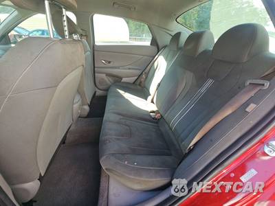2024 Hyundai Elantra SEL - zdjęcie 13 z 31 - miniatura